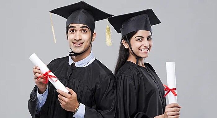 लोन अमाउंट: यासोबतच तुम्ही तुमच्या गरजेनुसार लोन अमाउंटची गणना करा. कर्जाची रक्कम वेगवेगळ्या बँकांकडून वेगळी असू शकते. कर्जाच्या रकमेची गणना करताना, तुमची ट्यूशन फी, राहण्याचा खर्च, अभ्यास साहित्य आणि इतर संबंधित खर्च विचारात घ्या.