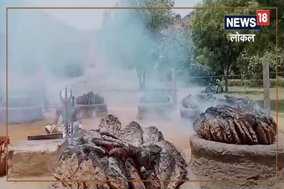 भीषण उकाड्यापासून वाचण्यासाठी ते शरीराला भस्म लावतात.