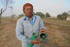 Success Story : वयाच्या 60व्या वर्षी कर्ज घेऊन रिफ्लेक्स बनवायला सुरुवात केली...