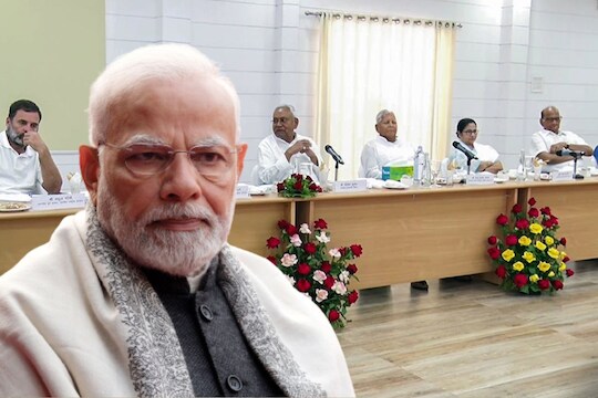 पंतप्रधान नरेंद्र मोदींचा विरोधकांवर निशाणा