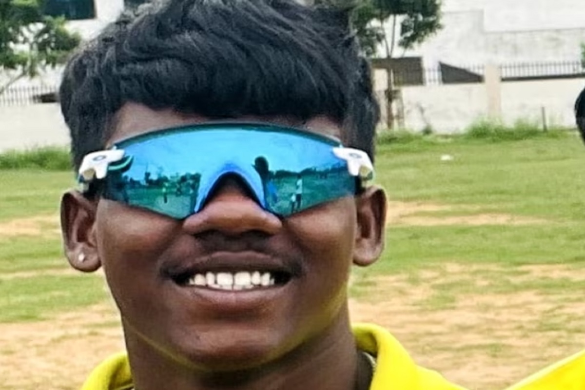 रॉबिन इंडियन प्रीमियर लीगमध्ये मुंबई इंडियन्सकडून खेळणार आहे.