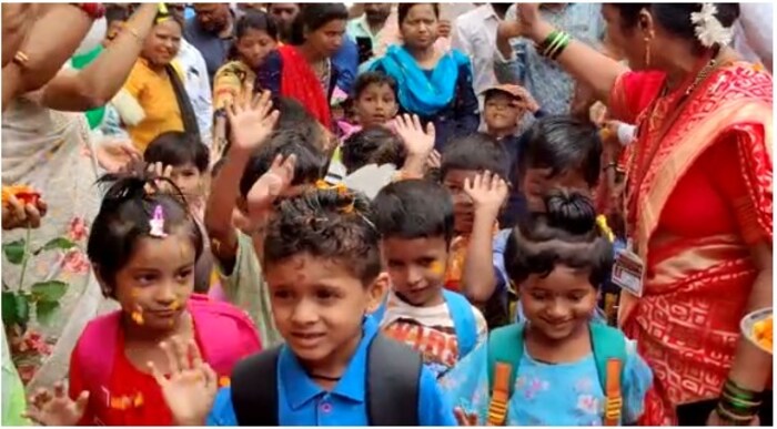  यातील काही विद्यार्थ्यांचं घोड्यावर बसून शाळेच्या प्रवेशद्वारापर्यंत एक रपेट मारून प्रवेशद्वारावर औक्षण करत बँड पथकाच्या तालावर पुष्पवृष्टीचा वर्षाव करून स्वागतही करण्यात आली.