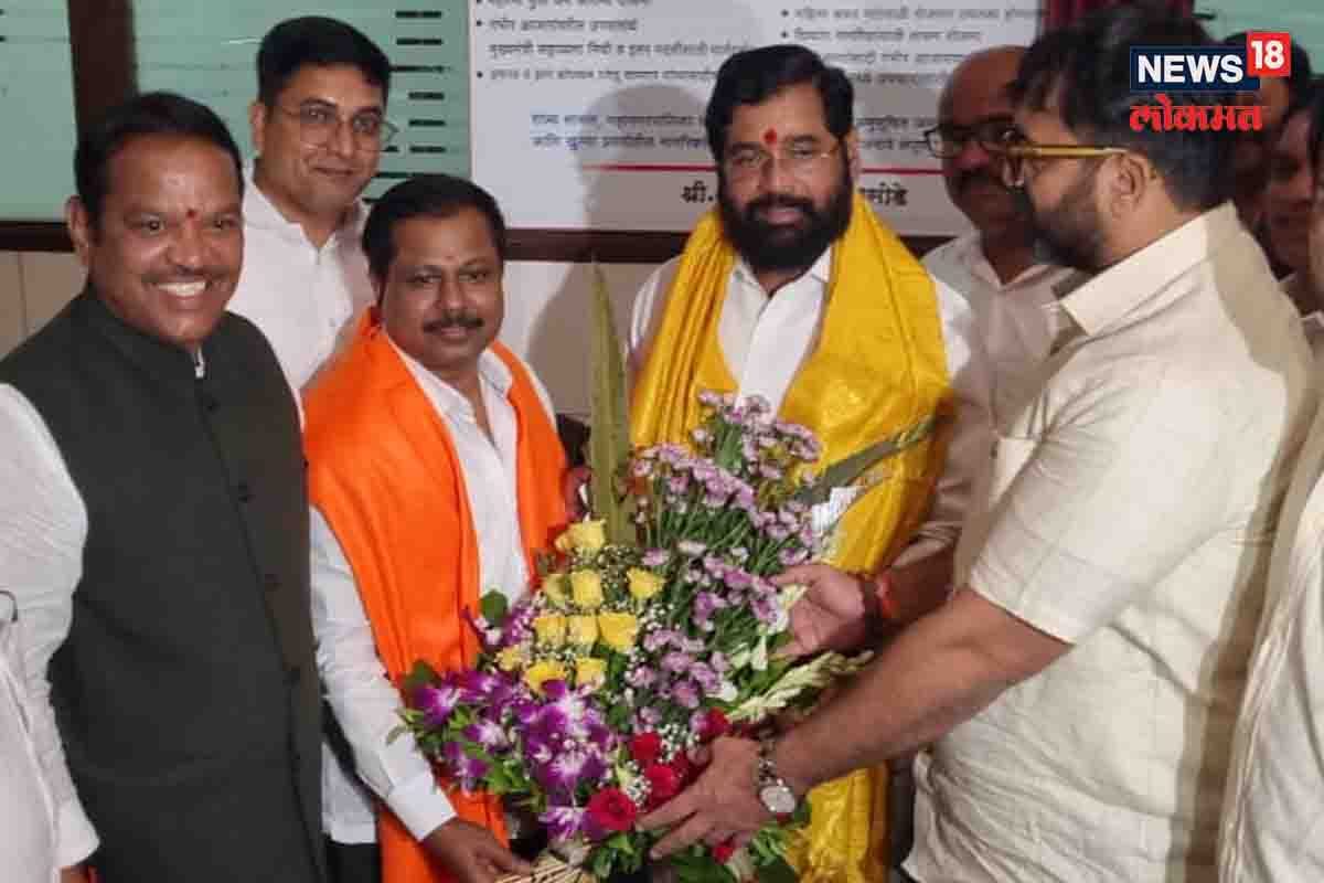 अजित पवारांचा कट्टर समर्थक एकनाथ शिंदेंच्या गळाला?