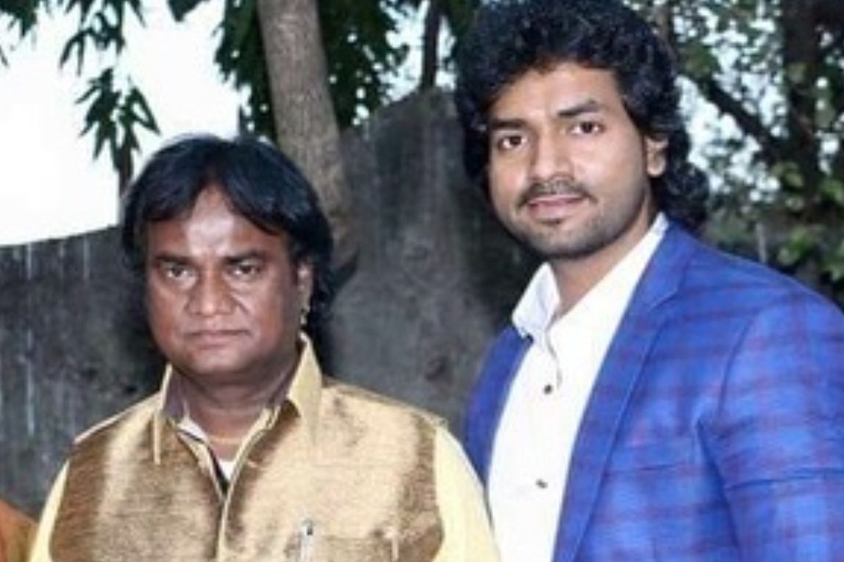 , अभिनेता उत्कर्ष शिंदे याने देखील वडील आणि लोकप्रिय गायक आनंद शिंदे यांच्यासाठी एक खास पोस्ट लिहिली आहे.