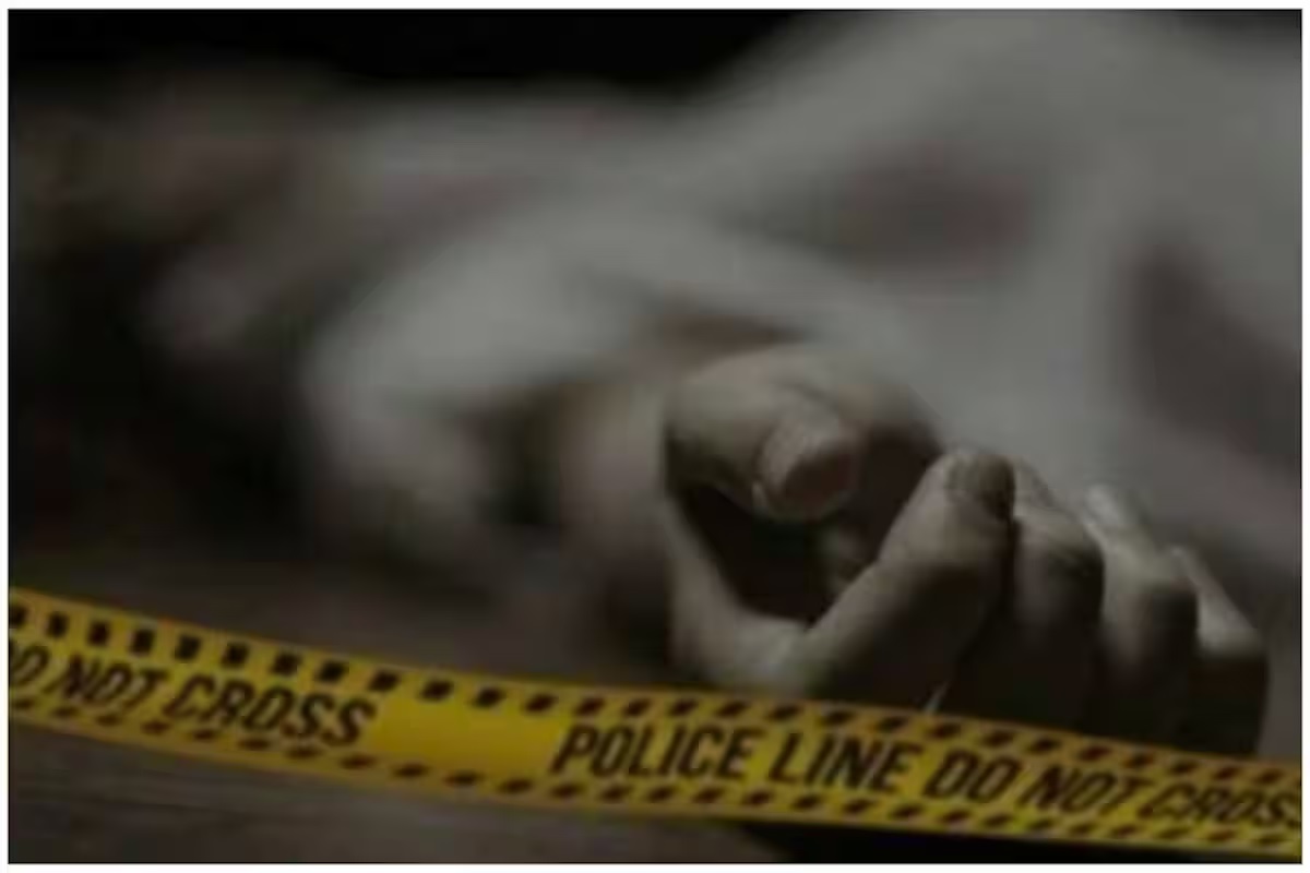 कमी गुण मिळाल्याचा धक्का अन् विद्यार्थिनीनं उचललं टोकाचं पाऊल