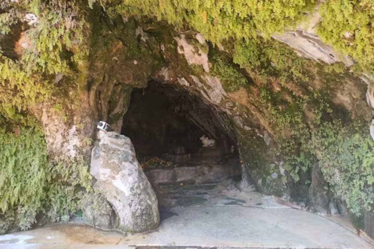 कोटेश्वर महादेव मंदिर