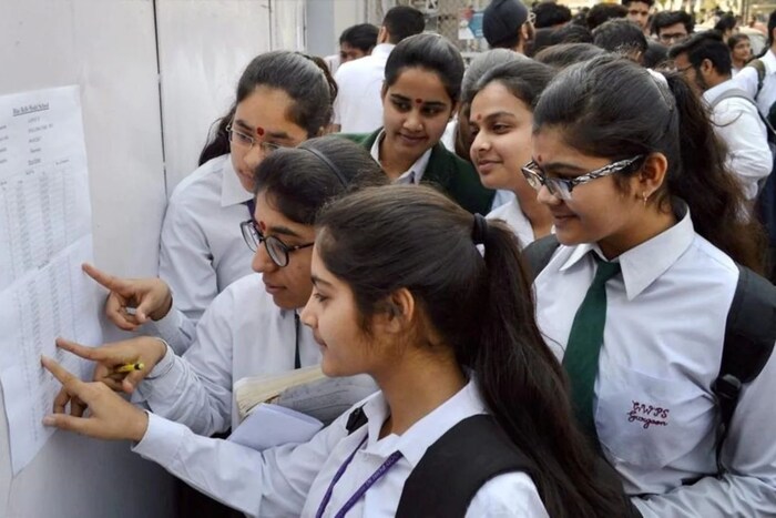  सिंधुदुर्ग जिल्ह्याचा निकाल राज्यात सर्वाधिक 98.54 टक्के आहे. 