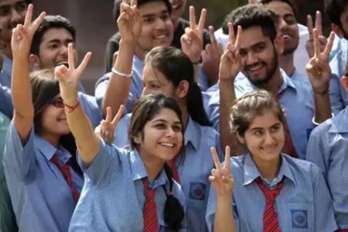 राज्यातील दिव्यांग विद्यार्थ्यांचा निकाल 98 टक्के आहे. 