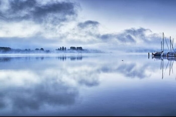सरोवराचं रहस्य शोधण्याचा अनेकदा प्रयत्न झाला. मात्र दरवेळी तो फसला. 1946 मध्ये अँडी लेविन नावाचा माणूस रहस्य शोधण्यासाठी तिथे आला होता. त्यानं थोडं पाणी व काही झाडं सोबत घेतली. मात्र परत जाताना तो वाट चुकला. त्याच्याबाबत हे अनेकदा घडलं.