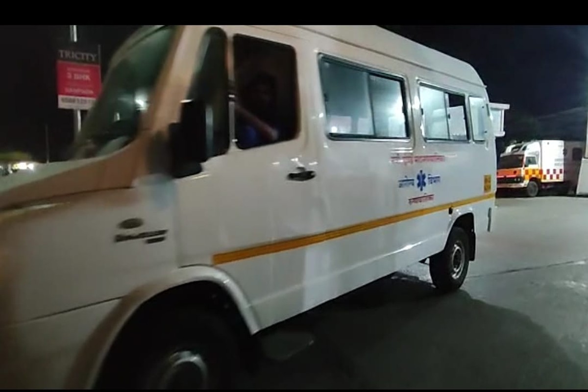 तरुणीचा सातव्या मजल्यावरून पडून मृत्यू