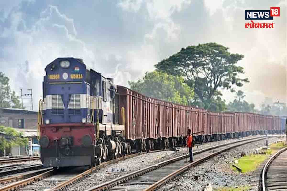 मालगाडी रुळावरून घसरली