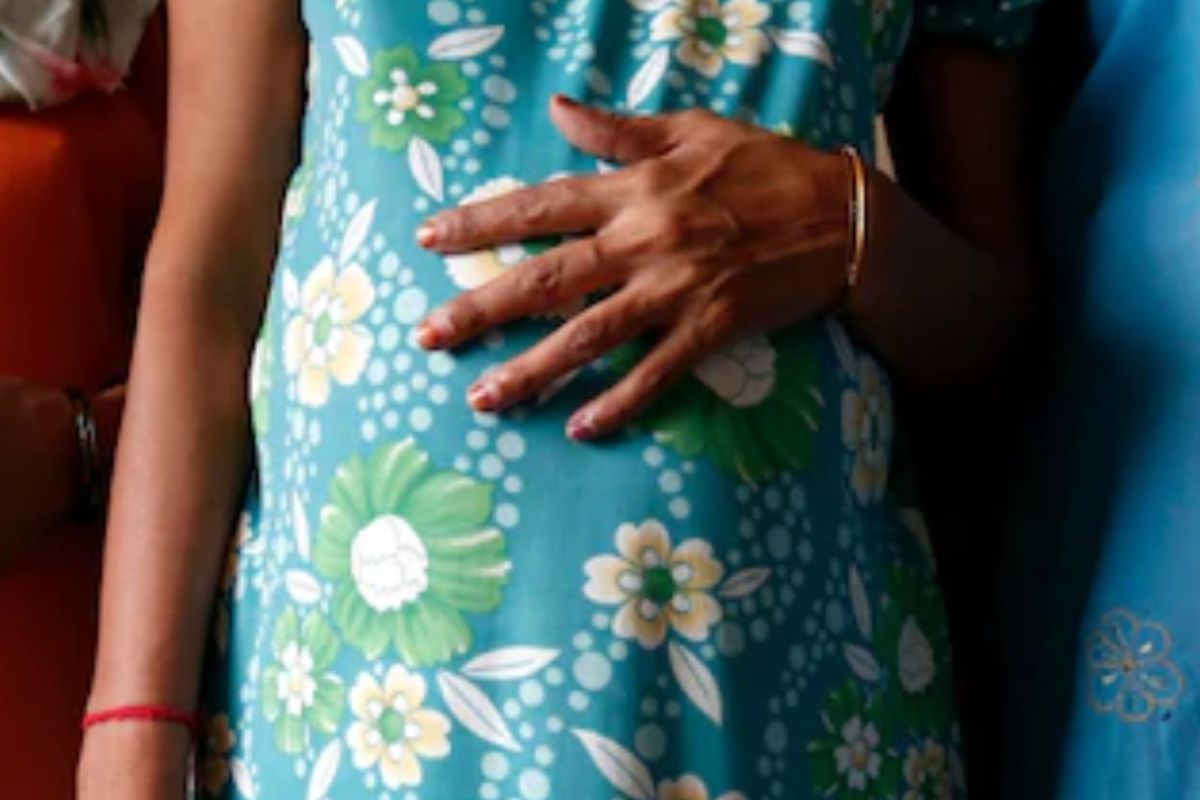 लग्नानंतर 10 दिवसातच नवरीने दिला बाळाला जन्म (प्रतिकात्मक फोटो)