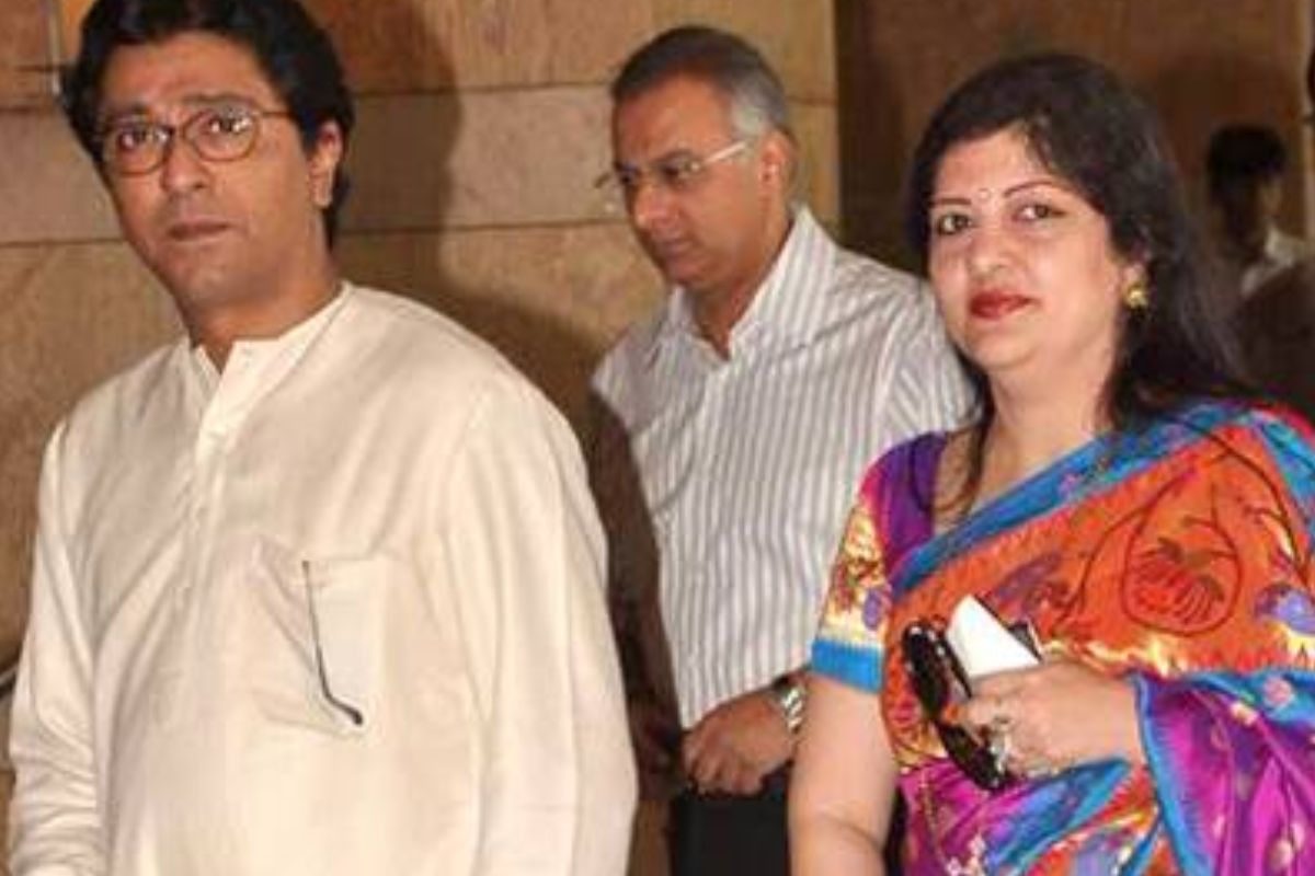 राज ठाकरे -शर्मिला यांच्यातील प्रेमाचा दुवा होती 'ही' मराठी अभिनेत्री