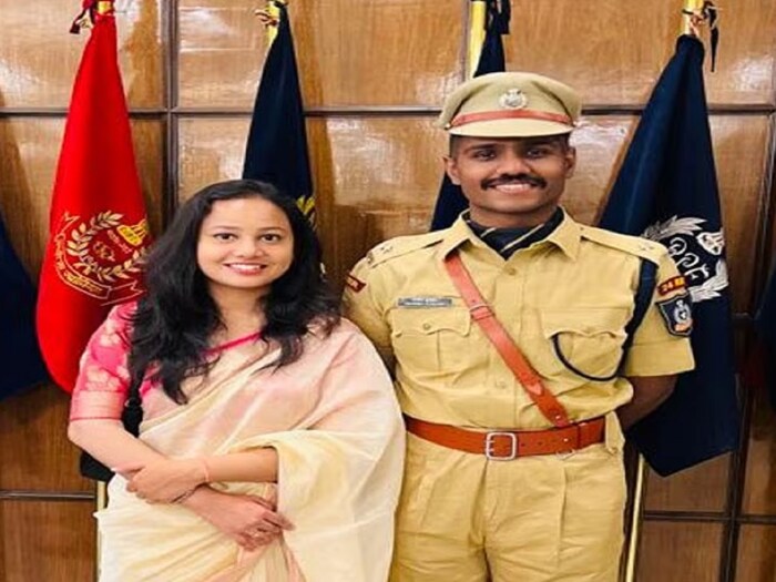 रिया डाबीसुद्धा आयएएस अधिकारी आहे. रिया आणि मनिष यांच्या लग्नाचा खुलासा गृह मंत्रालयाच्या नोटिफिकेशनमुळे झाला. रिया राजस्थान केडरची अधिकारी आहे तर मनीष हे महाराष्ट्र केडरचे अधिकारी आहेत.