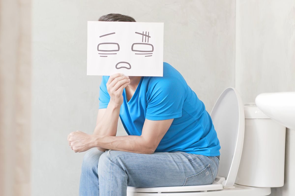 रात्री टॉयलेट बॅन (प्रतीकात्मक फोटो - Canva)