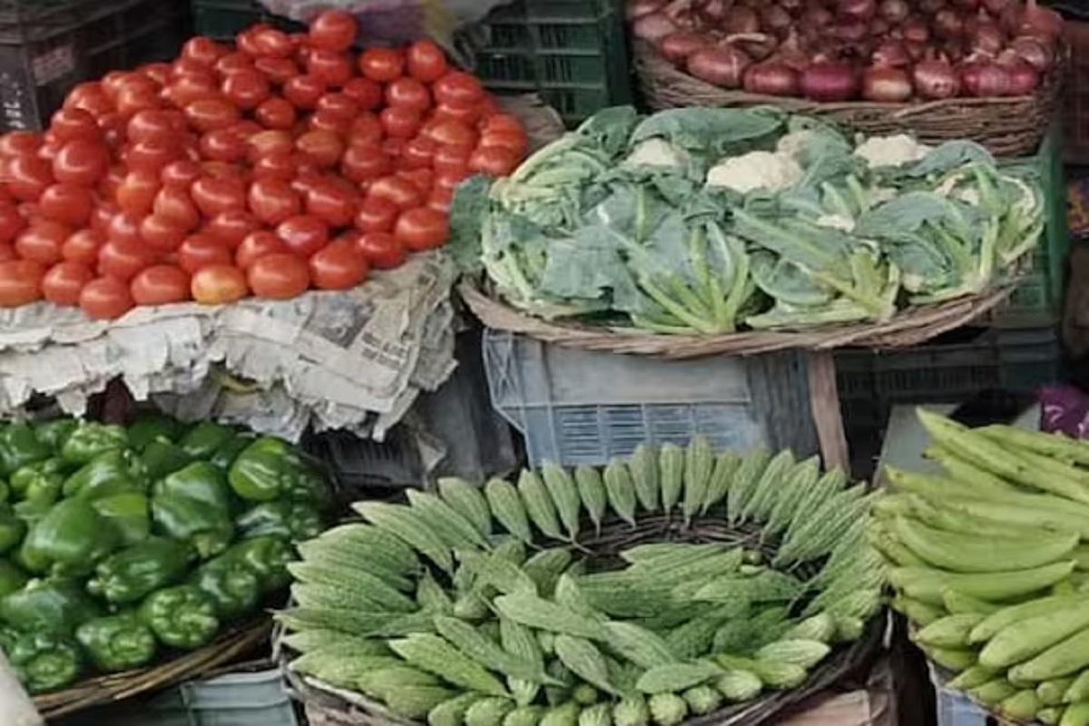 भाज्यांच्या किंमती वाढल्या