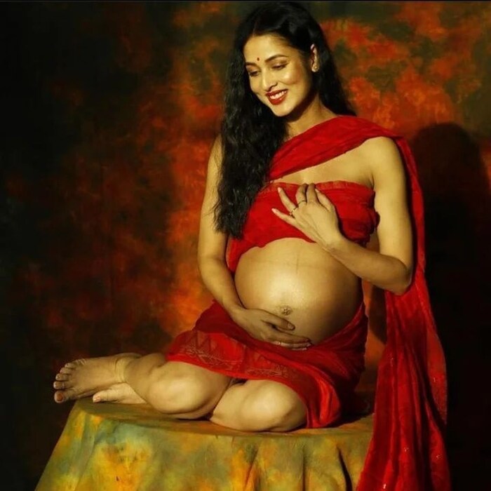  विदिशा ही तिच्या हॉट अंदाजासाठी ओळखली जाणारी अभिनेत्री आहे. 