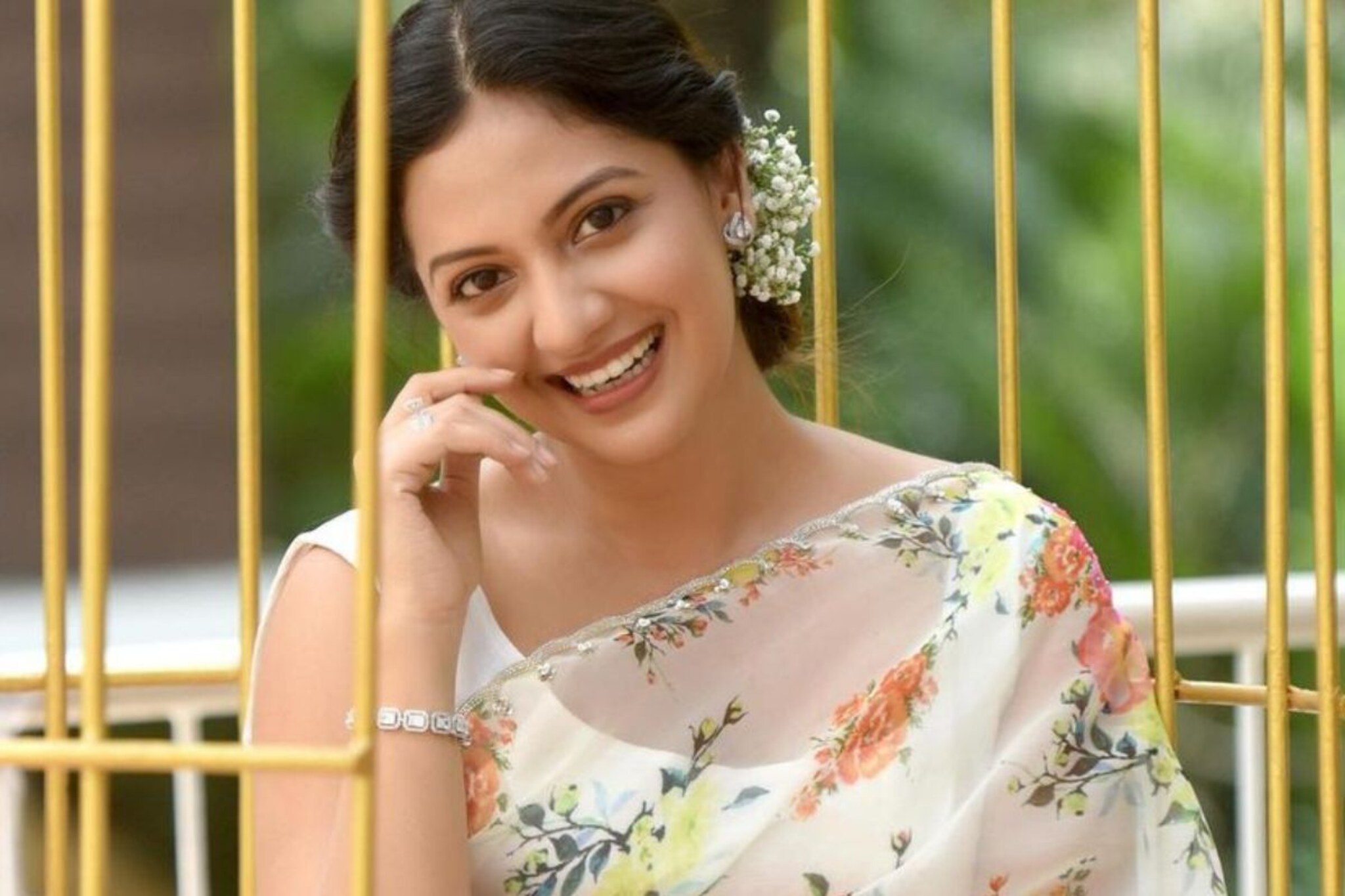 'मी येतेय...' तेजश्री प्रधाननं केली मोठी घोषणा; चाहते करतायत शुभेच्छांचा वर्षाव