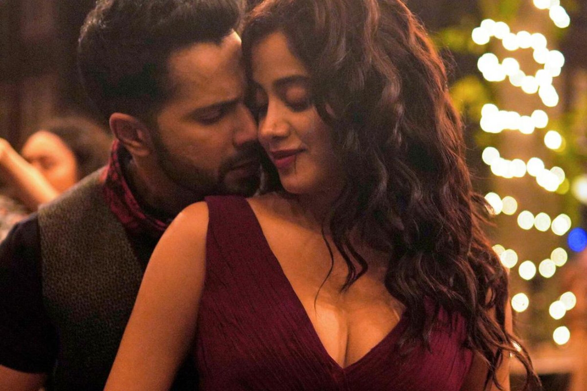 वरुण जान्हवीचा चित्रपट OTT वरून हटवण्याची मागणी; ज्यू समाजाने केला हा आरोप