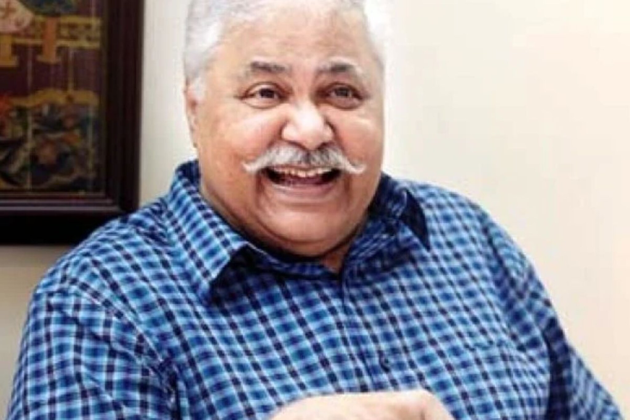 पत्नी मरणाच्या दारात असताना 'या' अभिनेत्याला चाहत्यानं केलेली 'ही' अजब मागणी