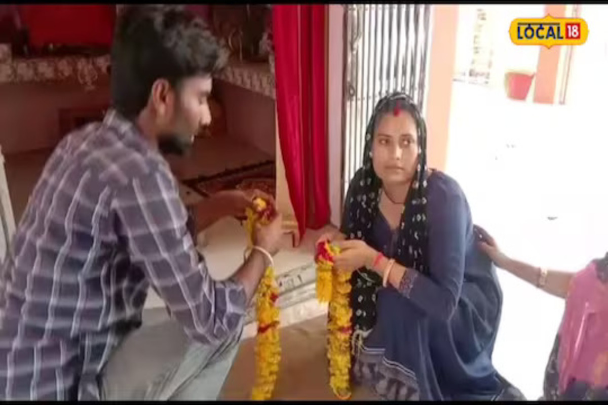 तरुण आणि तरुणी