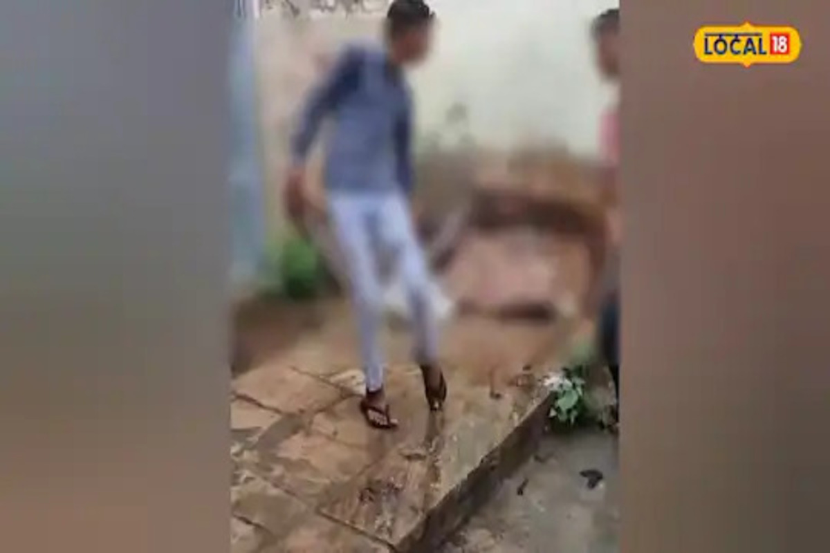 सीसीटीव्हीतील दृश्य