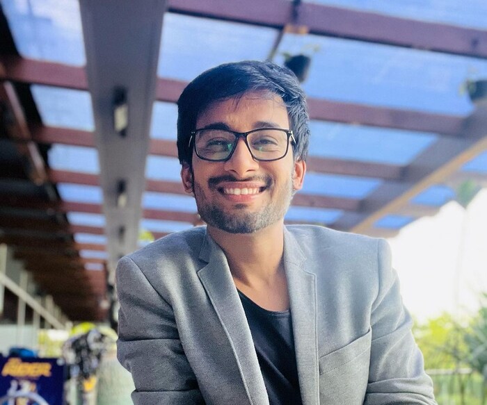 पण मी वाट बघण्याचा निर्णय घेतला. फक्त विविधांगी भूमिका असलेले चांगले प्रोजेक्ट करायचे, असं मी ठरवलं होतं. यादरम्यान मला आर्थिक चणचण भासली. पण, चांगल्या गोष्टी तुमची वाट पाहत असतात, असं देखील अंजिक्य यावेळी म्हणाला.