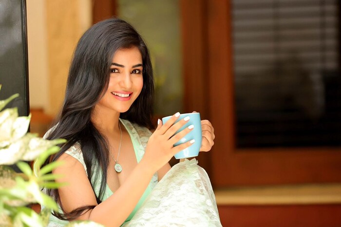 शिखाला अनेक आजारांनी घेरले होते. अशा परिस्थितीत तिला प्रकृतीसाठी  बराच वेळ द्यावा लागला पण तिने हार मानली नाही. ती या सगळ्यातून बरी झाली. 