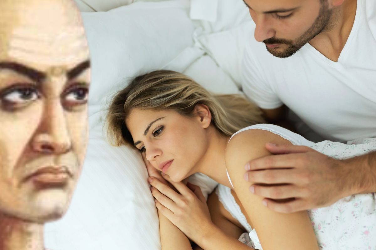 Chankya niti : ...तर समजा तुमची बायको समाधानी नाही; त्यावेळी वागू लागते अशी