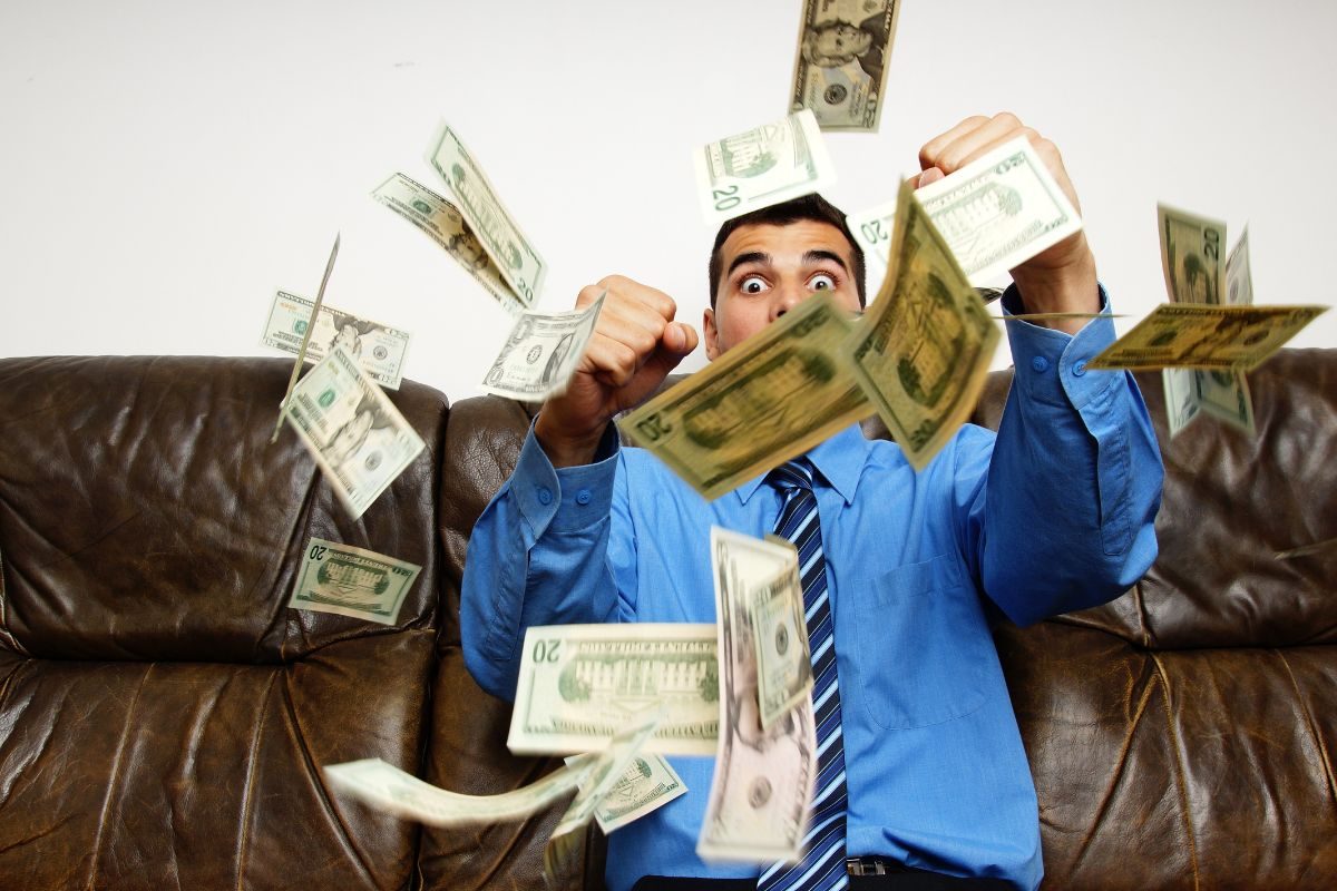 प्रतीकात्मक फोटो - Canva