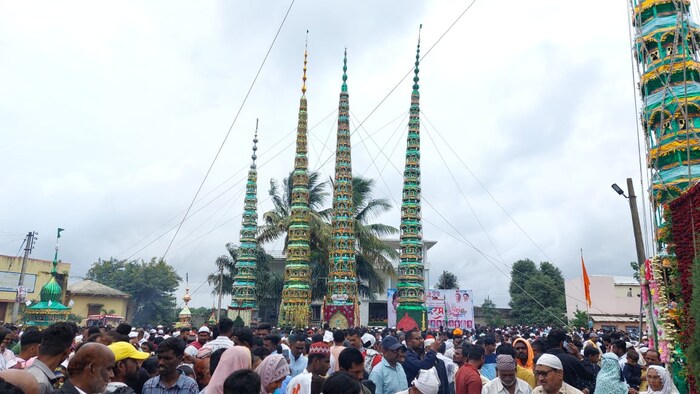 हा ताबूत विजबोर्डजवळ येऊन थांबला. तेथे देशपांडे, हकीम, शेटे यांचे ताबूत येऊन मिळाले. हे सर्व ताबूत पाटील चौकात आणण्यात आले. त्यानंतर बागवान यांचा उंच, आत्तार, शेटे यांचे ताबूत पाटील चौकात आणण्यात आले.