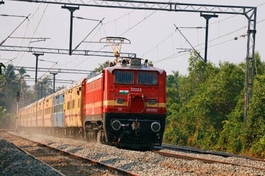 ट्रेन तिकीट रेट 