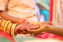 या ठिकाणी मुली लग्न करायला तयार नाहीत, कारण वाचून बसेल धक्का