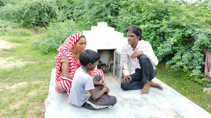 यानंतर गोविंदभाई आणि त्यांचा मुलगा वर्षाबेनच्या समाधीवर त्यांची आठवण करायचे. तीन वर्षांपर्यंत हे असंच चाललं. यानंतर त्यांचा एक मित्र दिनेशभाई वाघेला यांनी समाधीस्थळावर एक मंदिर बनवले होते. 