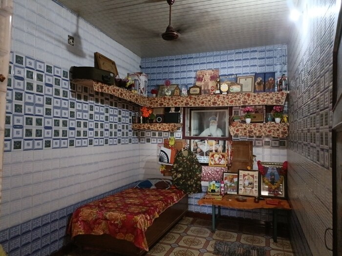 बलविंदर सिंग शत्रूशी लढले नसते तर भारतीय लष्कराला शत्रूच्या शस्त्रास्त्रांची माहिती मिळाली नसती. यामुळे अनेक जवांनाचे प्राण जाऊ शकले असते, असेही त्या म्हणाल्या. बच्चन कौर यांनी सांगितले की, मुलाला कोणतीही समस्या येऊ नये, म्हणून त्याच्या हिस्सा म्हणून त्याच्यासाठी एक खोली बनवण्यात आली असून त्यात त्याचे सामान ठेवण्यात आले आहे. या खोलीला ते मंदिरासारखे पूजतात. मुलासाठी त्यांनी झोपायला बेड लावला आहे. तसेच याठिकाणी पाणी ठेवण्यात आले आहे, पंखा आणि लाईटही 24 तास याठिकाणी चालतात.