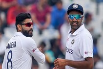 अश्विन-जडेजाची धमाल! एकत्र गाठला माईलस्टोन, अशी कामगिरी करणारी दुसरी भारतीय जोडी