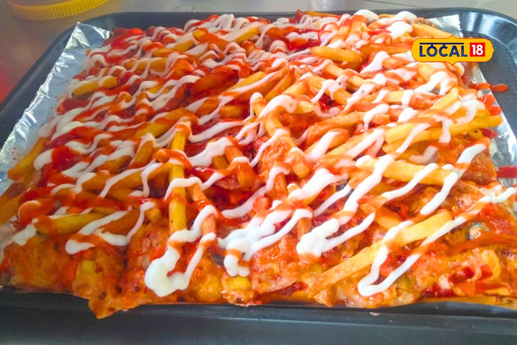 पुण्यात काहीही घडू शकतं, आता आला बाहुबली पिझ्झा