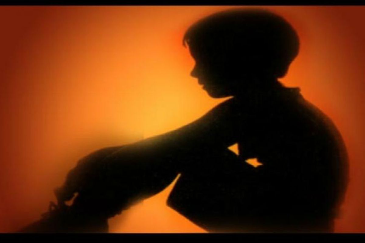 9 वर्षाच्या मुलाने स्वतःला संपवलं
(प्रतिकात्मक फोटो)