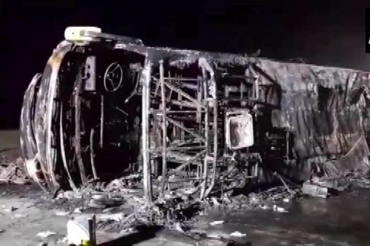 बुलढाण्यात भीषण अपघात