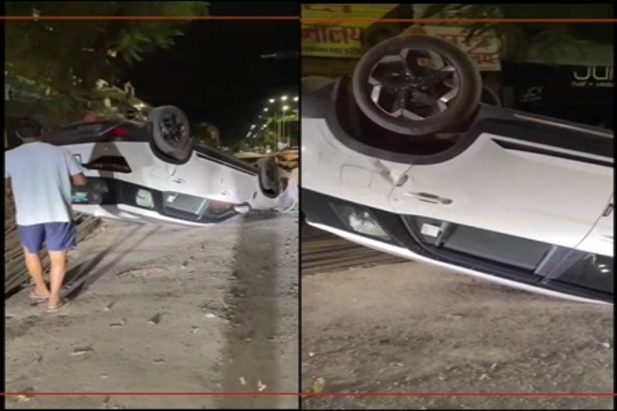 7 सीटर कार रस्त्याच्या मधोमध उलटली.. चारही चाक हवेत, अपघाताचे कारण जाणून तुम्हाला आश्चर्य वाटेल