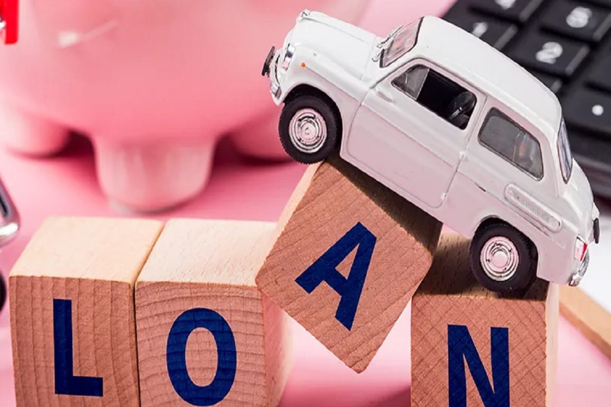 EMI न भरल्याने रिकव्हरी एजेंटने कार उचलून नेली तर काय? तुमचे अधिकार घ्या जाणून