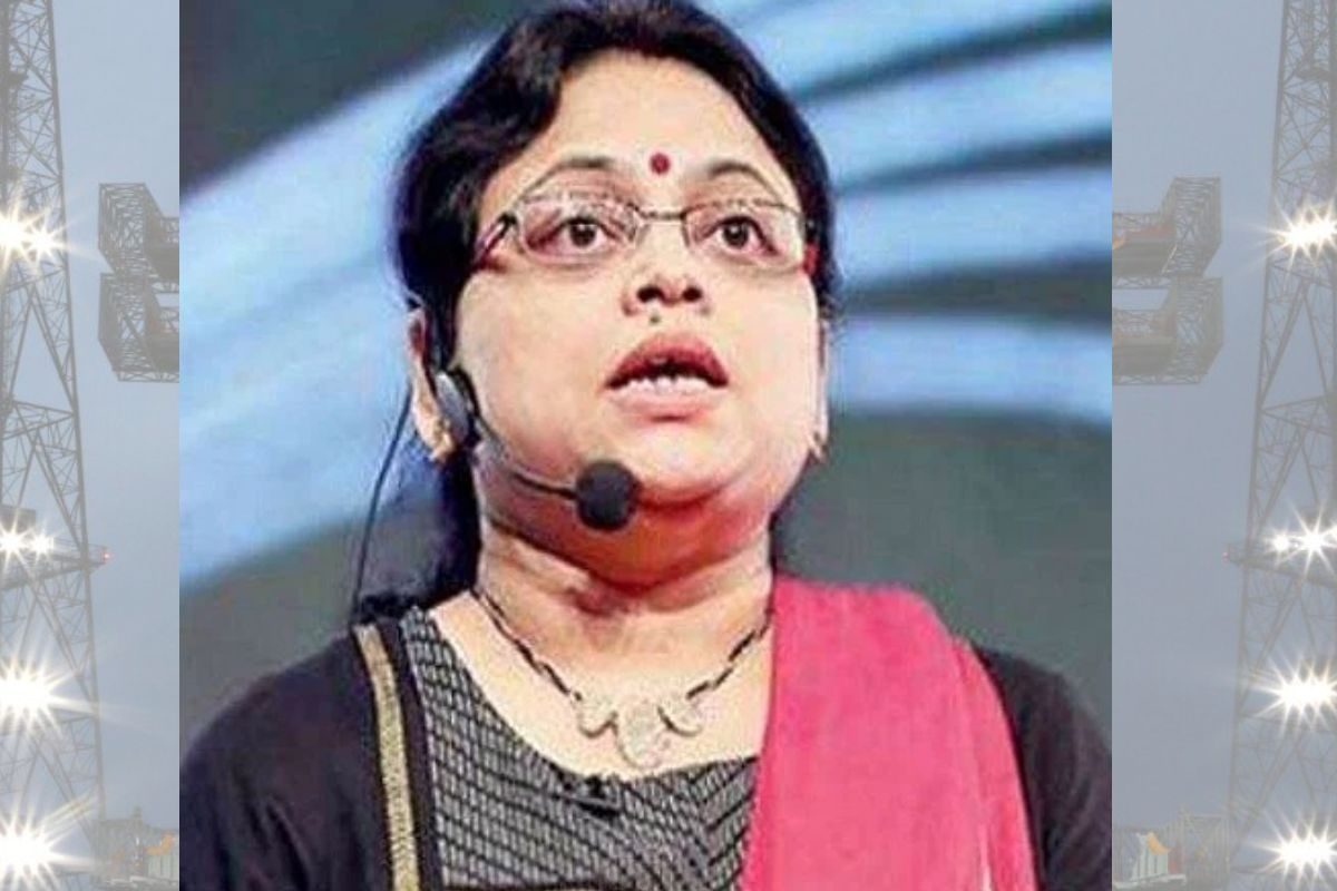 रॉकेट वुमन