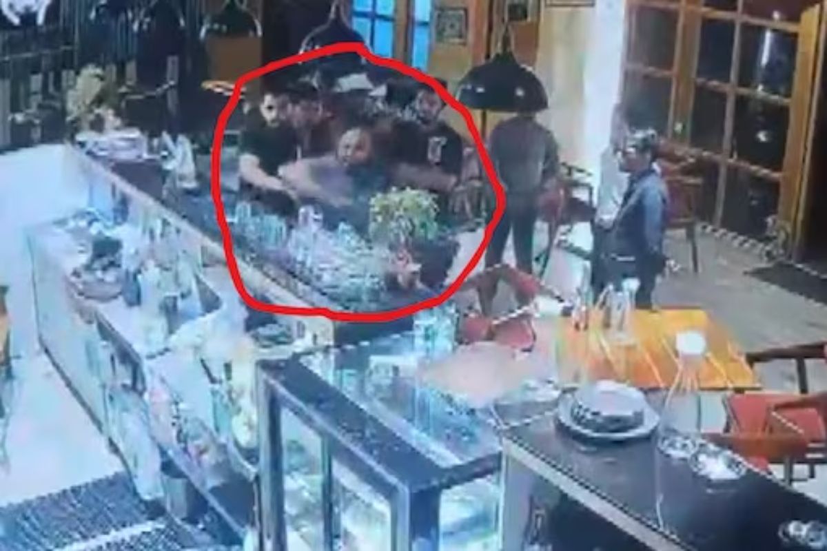 मंत्र्याच्या मद्यधुंद पुतण्याची हॉटेलमध्ये गुंडगिरी