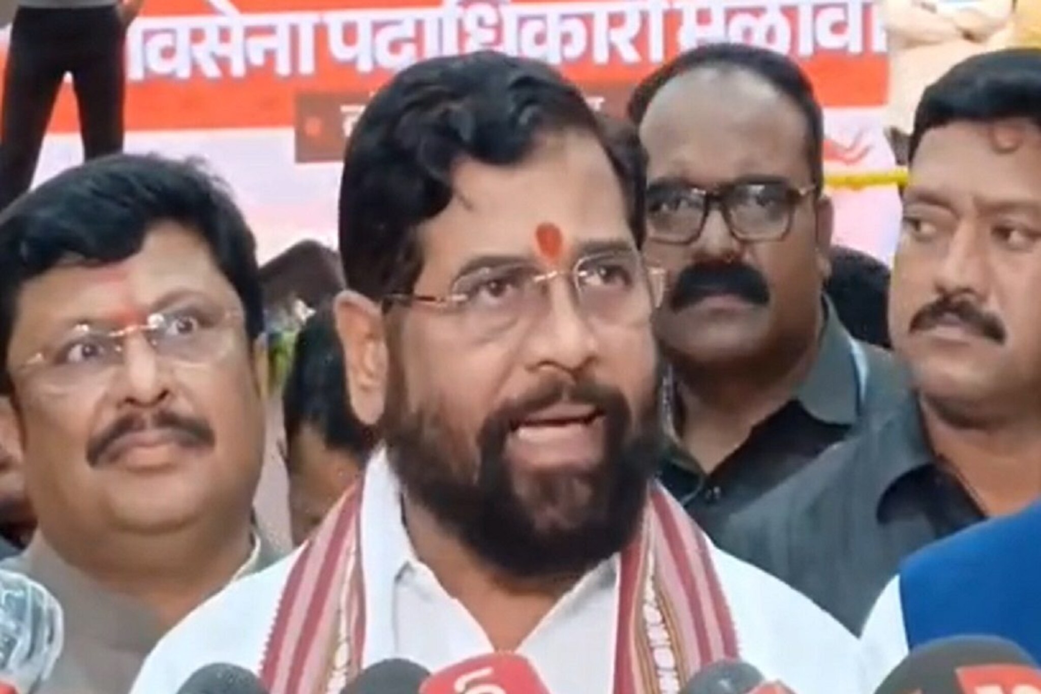 पूरग्रस्त भागातील दुकानदार, टपरीचालकांना दिलासा; राज्य शासनाची मोठी घोषणा!