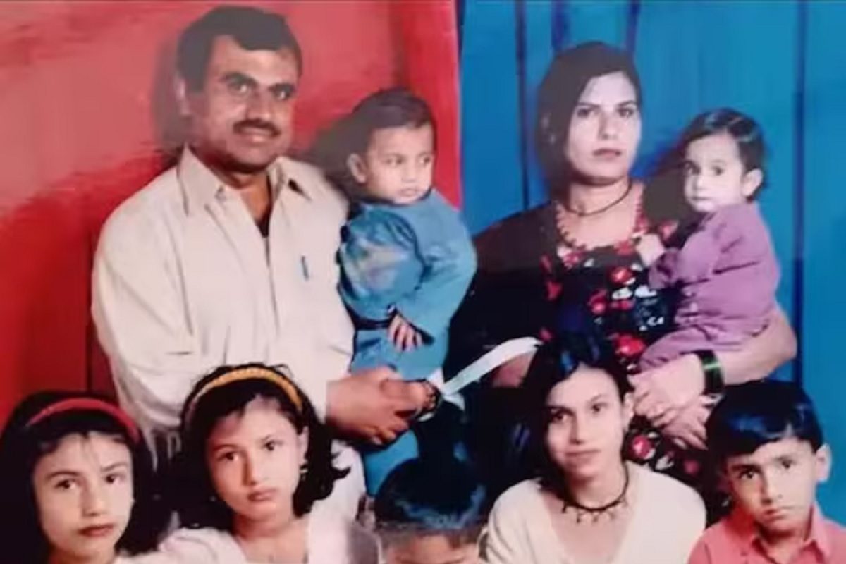 कुटुंबातील सर्व सदस्यांचा एकाच दिवशी वाढदिवस.