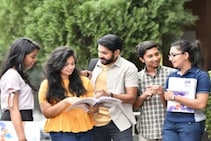 सॅलरी पॅकेजच्या बाबत XLRI च्या विद्यार्थ्यांची बाजी, वर्षाला घेताएत लाखोंचा पगार