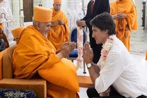 कॅनडाच्या पंतप्रधानांची स्वामीनारायण मंदिराला भेट; हिंदू संस्कृतीचं केलं कौतुक
