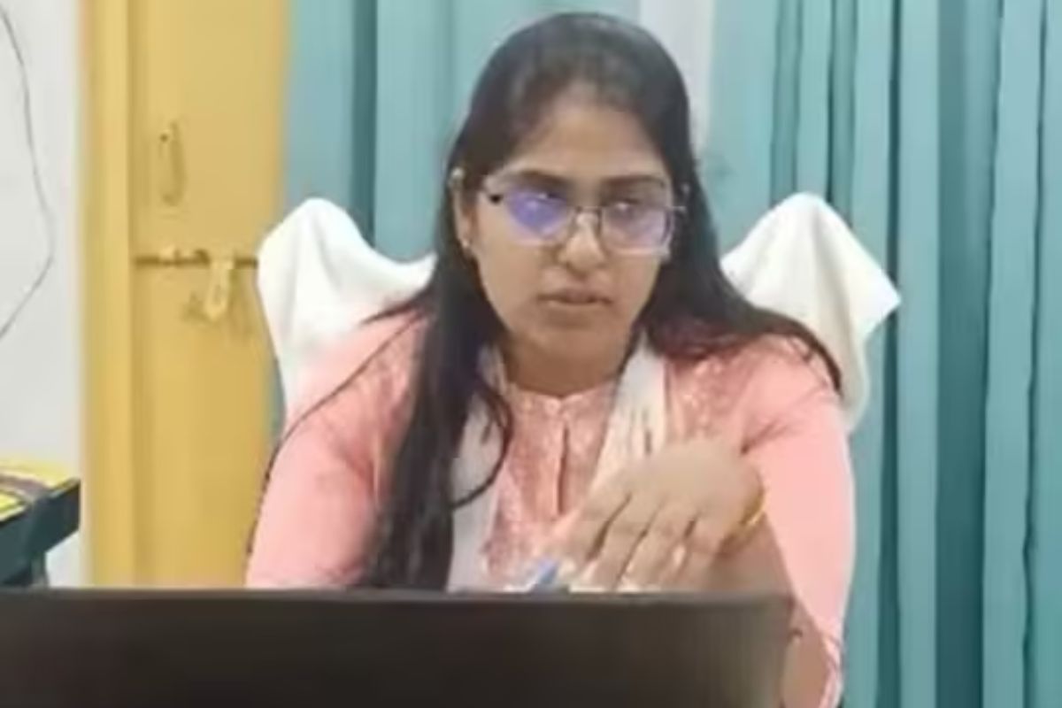 सध्या चर्चेत असलेल्या उपजिल्हाधिकारी (SDM) ज्योती मौर्य