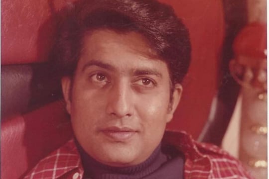 अभिनेते रवींद्र महाजनी यांचं निधन