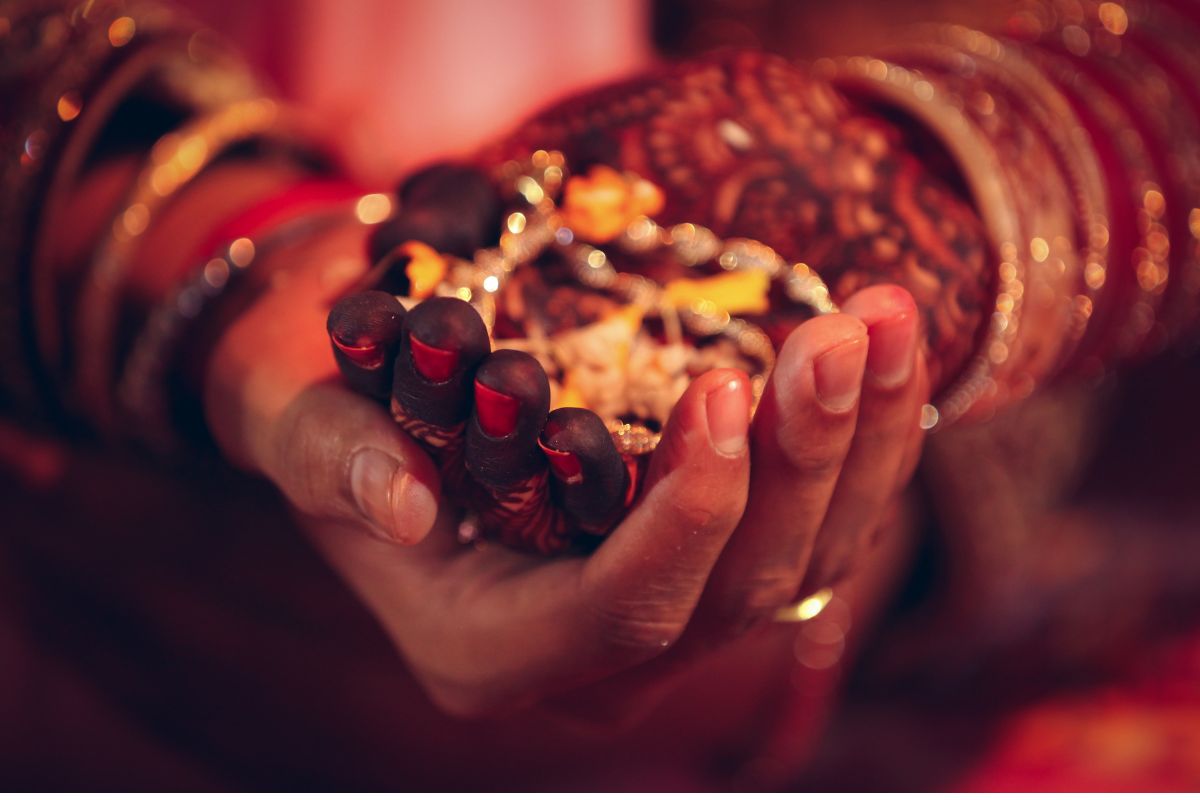 2 मुलींनी केलं लग्न